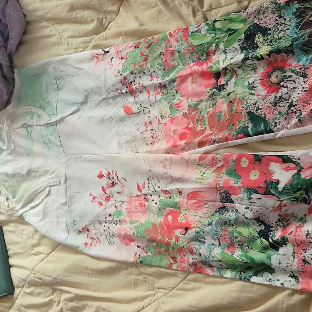 overhauls , large.linen feel .